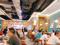 大堂-胡须佬鸡煲四季火锅店(石厦西村直营店)
