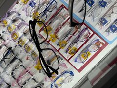 -华彬眼镜专业渐进配镜(潘家园店)