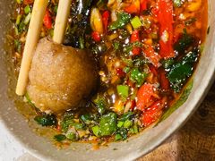 -肖肖酸萝卜鱼火锅(总店)