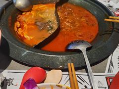 -生活如沸·顺德水牛奶火锅(大学路店)
