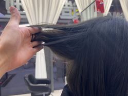 -U·NI SALON 造型