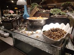 自助取餐区-圆顶阁西餐厅(郑州索菲特国际饭店 )
