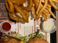 -The Habit Burger Grill 哈比特汉堡(复兴soho店)