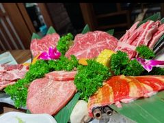 -明洞阿姨·韩式酱蟹烤肉·创意料理(三元桥店)