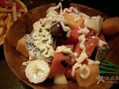 -Helens海伦司小酒馆(津湾广场店)