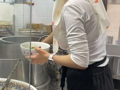 -陇上全荟兰州传统牛肉面(延吉路店)