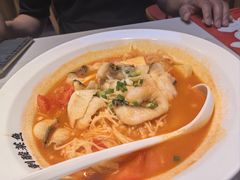 -渝是乎川渝小炒(新世界百货望京店)
