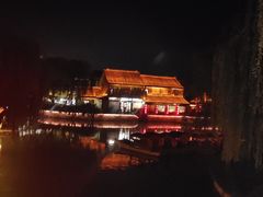 -湖光月色临湖音乐餐厅(台儿庄古城店)