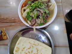 -牛家羊杂碎饸饹面
