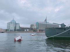 -阿芙乐尔号巡洋舰