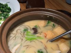 -荣小馆(杭州大厦店)