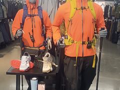 -迪卡侬(大英山店)