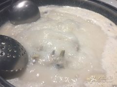 -煲宫猪肚鸡(昆山金鹰国际购物中心店)