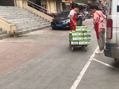 -鑫朱雀农贸批发市场