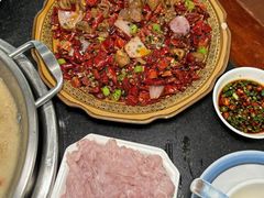 -老来福·非遗酸汤兔(凯旋路店)