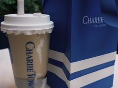 奶昔·缤纷饼干伯爵-CHARLIETOWN红茶公司(南京万象天地店)