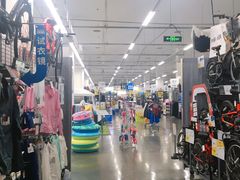 -迪卡侬(西华店)
