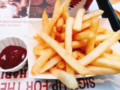 -The Habit Burger Grill 哈比特汉堡(复兴soho店)