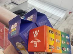 -泡泡玛特POPMART(上海环球港店)