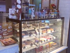 面包甜点陈列柜-COSTA COFFEE(恒基名人购物中心店)