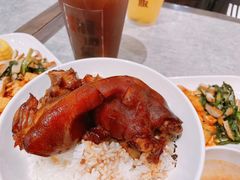 -大食代美食广场(上海中心店)