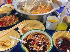 -马路边边·成都串串(翠柏路店)