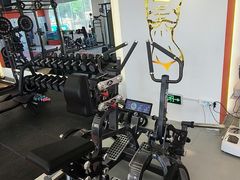 -体育场(地铁站)