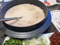 -河坝烧烤串城(金达莱店)