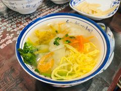 -长人馄饨铺(解放街店)