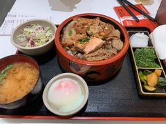 -牛邸·烧肉饭(来福士店)