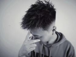 -尼特斯男士发型馆