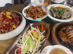 -隔壁老王·家常云南菜(花巷店)