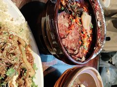 -味上湘菜馆(河马店)