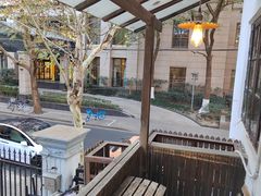 -CAFE CHEZ W一木家(香山路店)