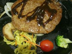 -菲尼克斯牛排店(杉杉奥特莱斯店)