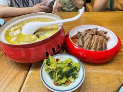 -九锅一堂酸菜鱼(新南凯德直营店)