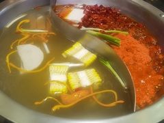 -沸炉重庆老火锅(军事博物馆店)