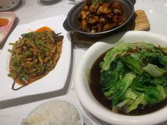-峨嵋小镇·川菜(勒泰中心店)