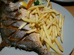 -Lia Cafe Bar Restaurant松山咖啡屋