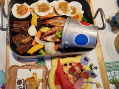 -水桶王国主题餐厅·聚会·生日派对·亲子活动·家庭套餐(亚龙湾希尔顿店)