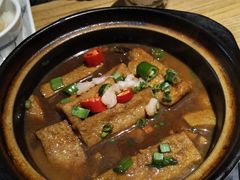 -吴越荣记苏州菜·松鼠桂鱼100%活鱼现做(斜塘老街店)
