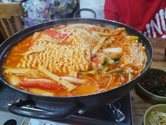 辣鸡块蟹棒拉面锅-京玉菲饭店(李村店)