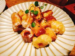 -蜜桃餐厅·伴山(湖滨商业街店)