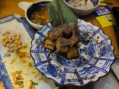 -包整·丝娃娃(一览甲秀楼风景店)