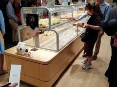 -好利来(光华中心店)