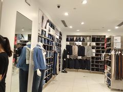 -优衣库(青岛伟东乐客城店)