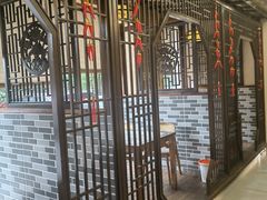 -邱芳粉店(迎宾大道旗舰店)