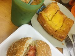 豬扒包-兰芳园(中环老店)