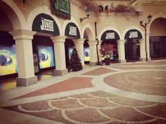 -佛罗伦萨小镇广佛名品奥特莱斯(疏港路店)