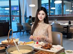 -煲王粤菜餐厅(中侨中心店)